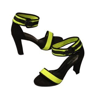 Hot Tomato Black & Neon Yellow Buckle Block 4 " High Heels Size11W